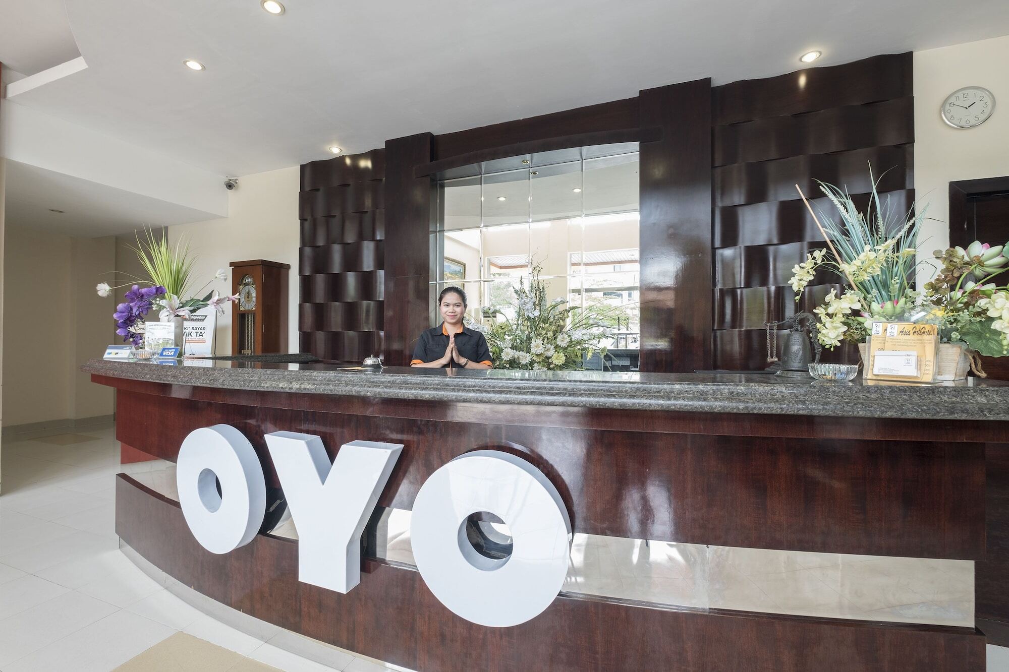 Oyo 424 Asia Hotel 마카사르 외부 사진